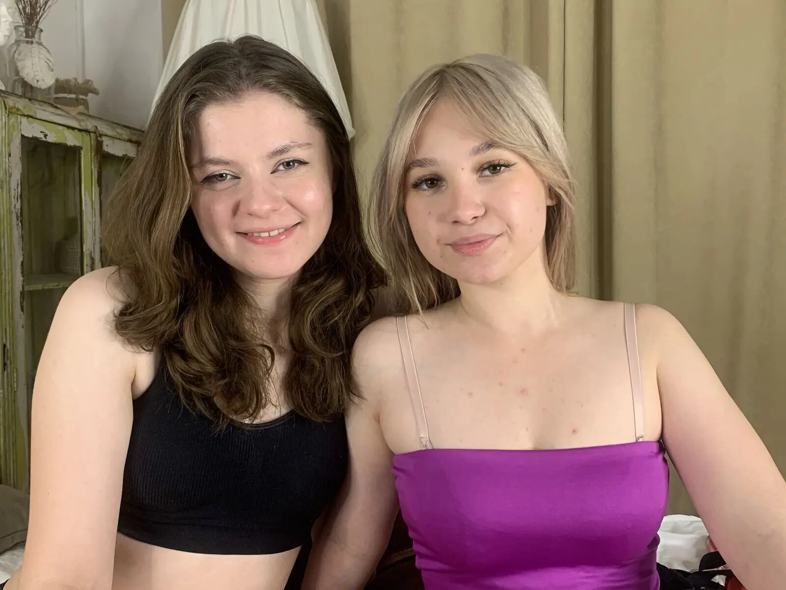 BonnieAndDaisy livejasmin