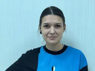 PeggyFollin livejasmin